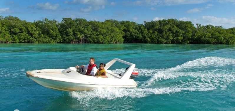 BOAT ADVENTURE