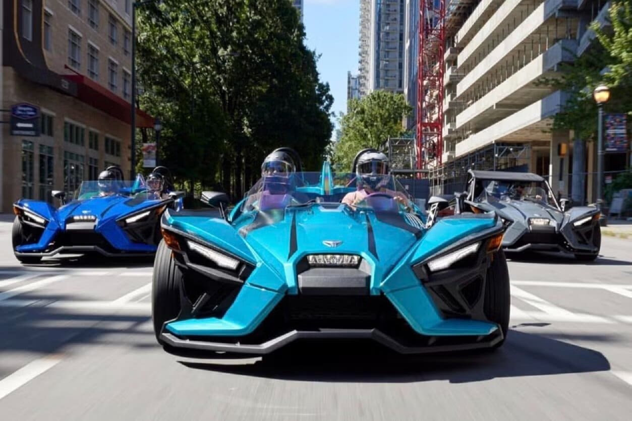ALQUILER DE POLARIS SLINGSHOT EN LOS ÁNGELES