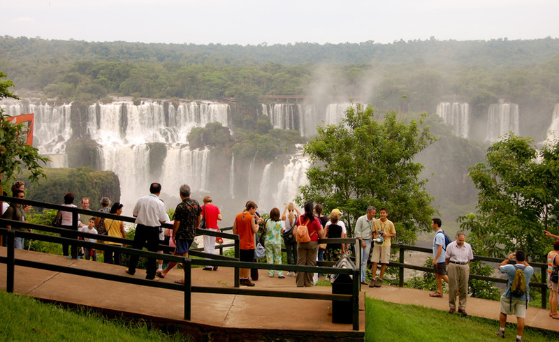 CATARATAS BRASILERAS DESDE PUERTO IGUAZÚ
