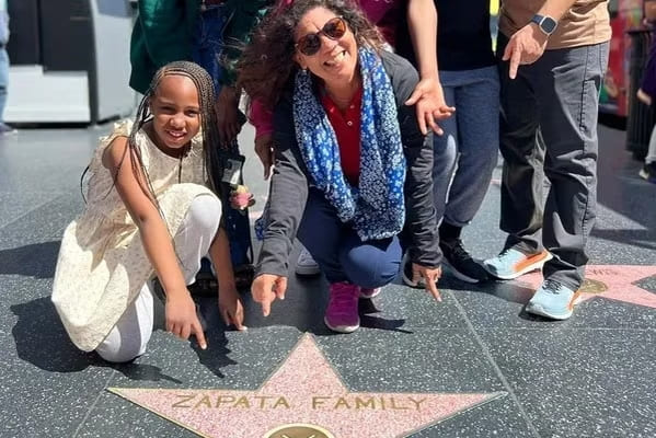 ESTRELLA EN EL PASEO DE LA FAMA