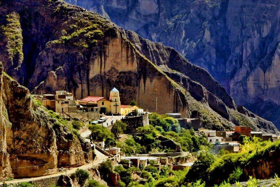 QUEBRADA DE HUMAHUACA + IRUYA (2 DÍAS)