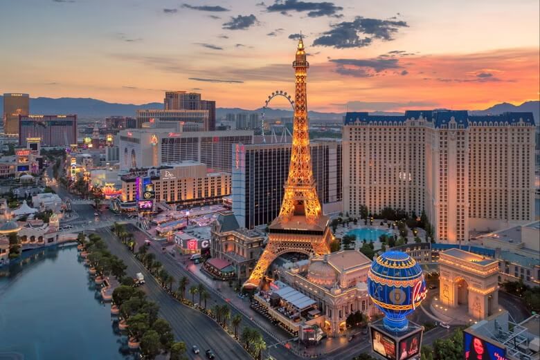 ENTRADA A LA TORRE EIFFEL DEL HOTEL PARÍS LAS VEGAS