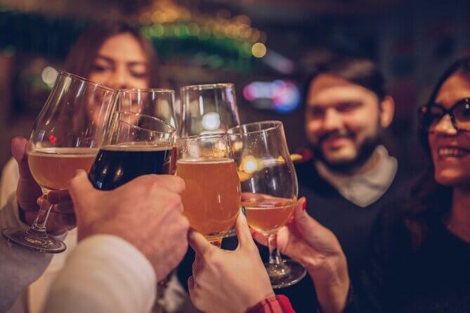 TOUR DE CERVEZA ARTESANAL