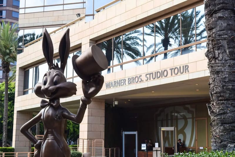 WARNER BROS. STUDIO TOUR HOLLYWOOD